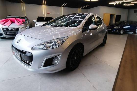 PEUGEOT 308 2.0 ALLURE 16V FLEX 4P AUTOMÁTICO